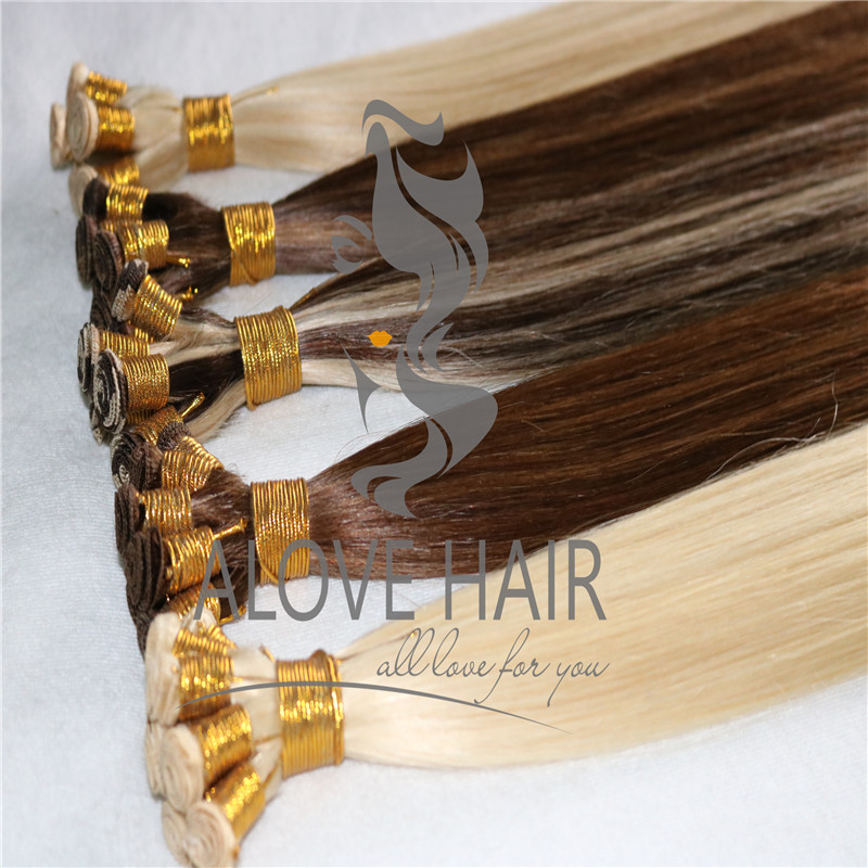 hand-tied-extensions-class-chicago.jpg